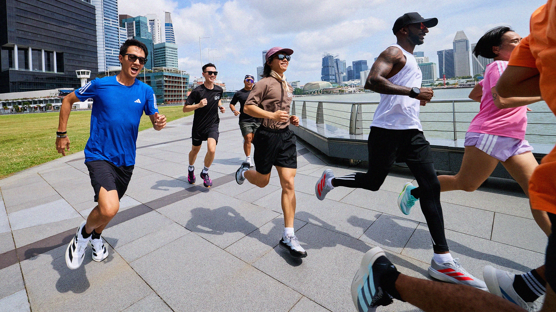Hood Loops - 2026 BYD Singapore International Marathon sponsored by adidas