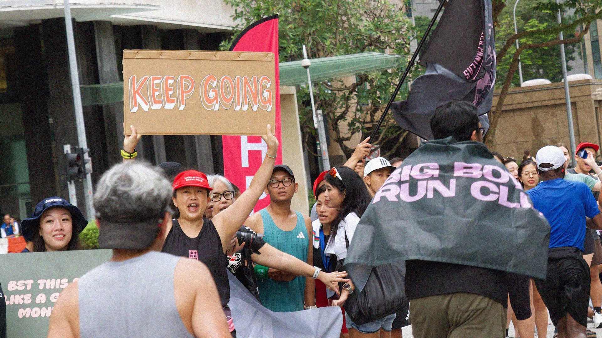 Run Clubs Train 1 1 - 2026 BYD Singapore International Marathon sponsored by adidas